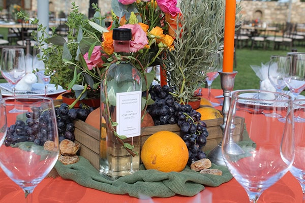 modern-meets-traditional-wedding-athens_19