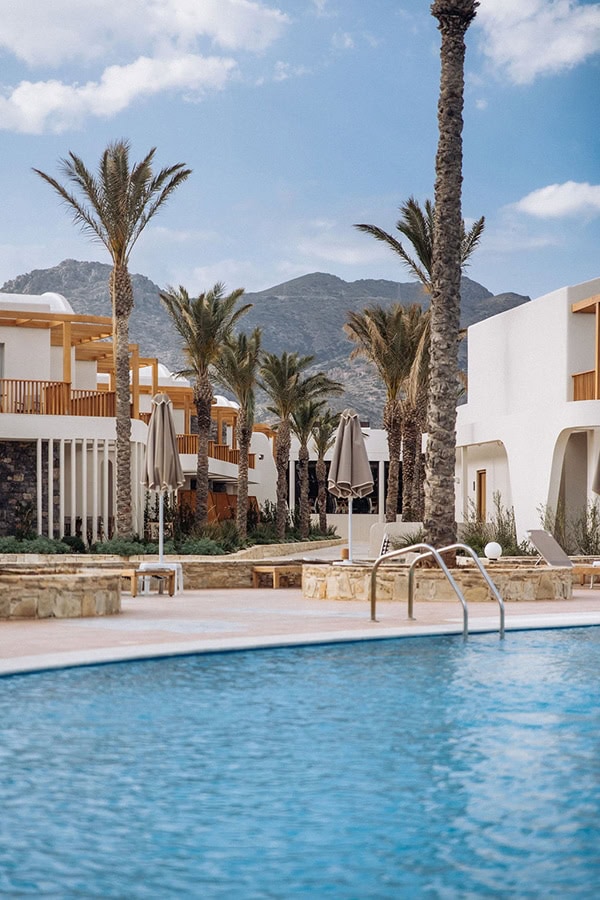 ostria-resort-and-spa-honeymoon (1)