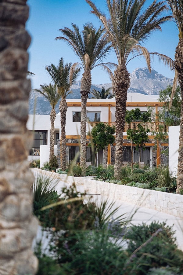 ostria-resort-and-spa-honeymoon (11)