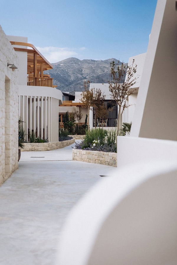 ostria-resort-and-spa-honeymoon (12)