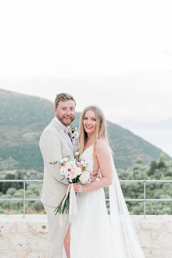 romantic-wedding-pale-colors-ithaka_01