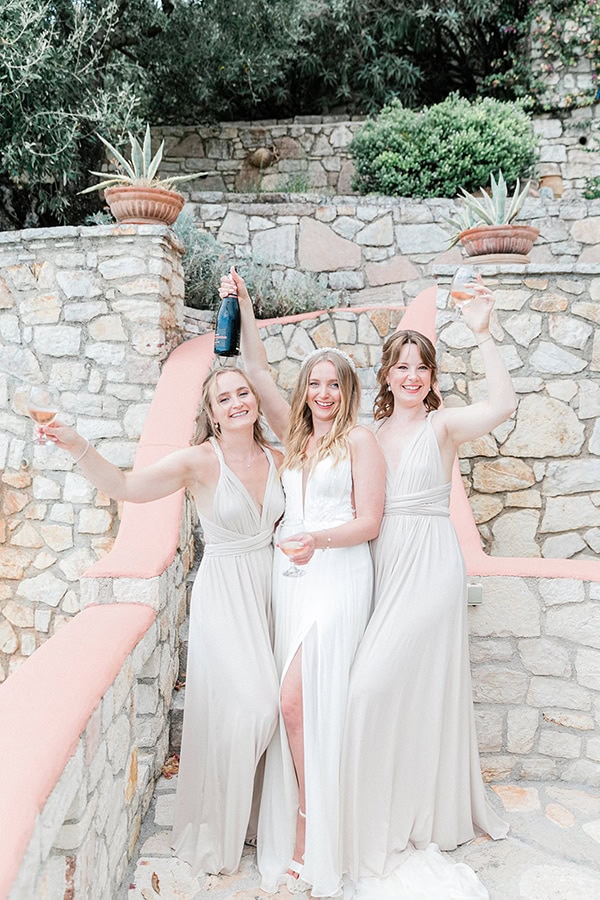 romantic-wedding-pale-colors-ithaka_07