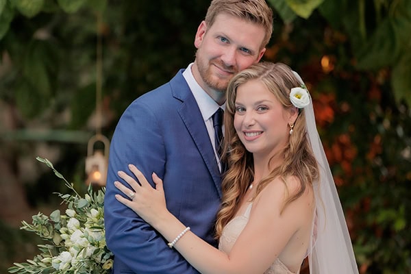 Chic καλοκαιρινός γάμος στην Αρχαία Ολυμπία με θέμα την ελιά | Σοφία & Gregory