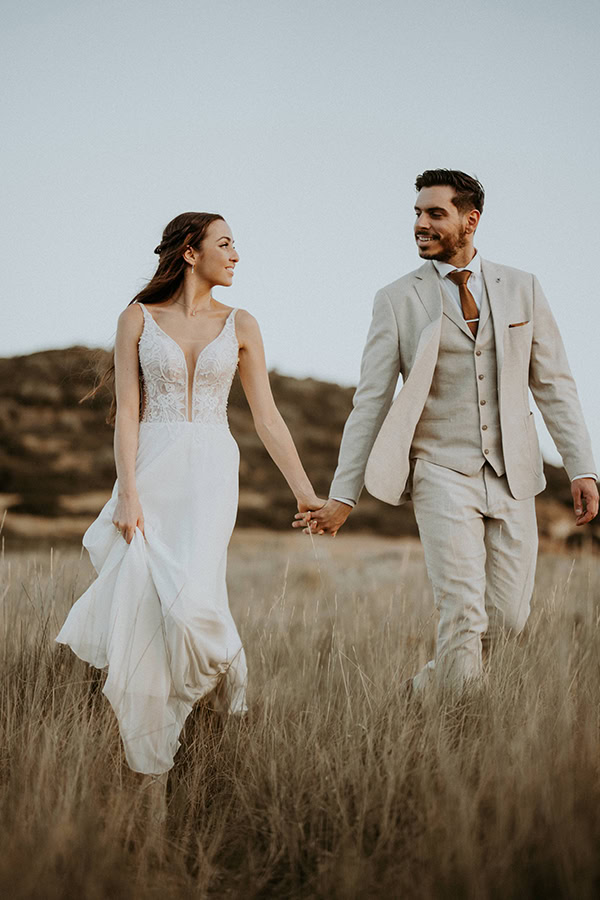 dreamy-summer-wedding-white-florals-eucalyptus_05