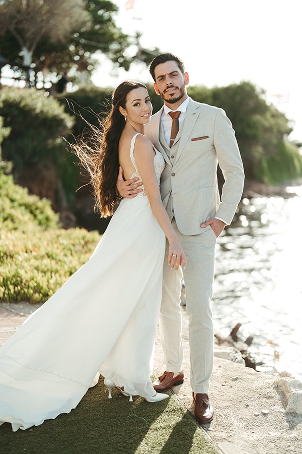 dreamy-summer-wedding-white-florals-eucalyptus_43