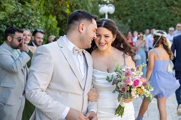 lovely-summer-wedding-athens-with-white-florals_09
