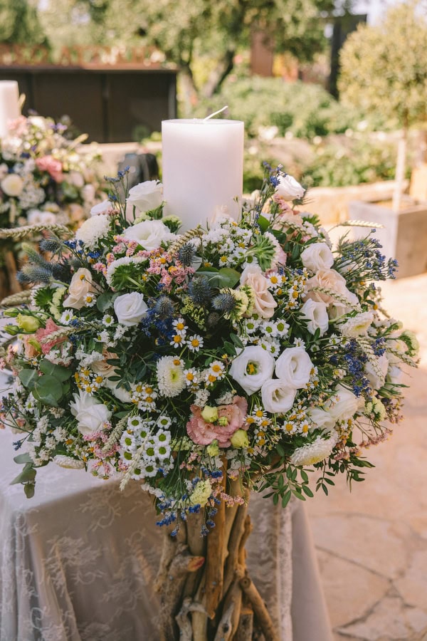 pretty-spring-wedding-kropias-gi_11