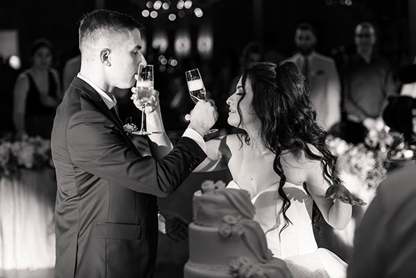 spring-wedding-athens-romantic-vibes_17