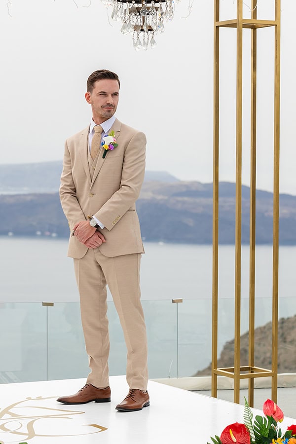 spring-wedding-santorini-colorful-florals_18