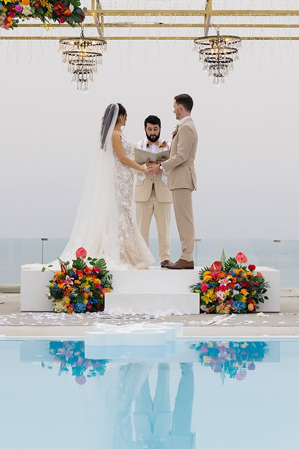 spring-wedding-santorini-colorful-florals_21