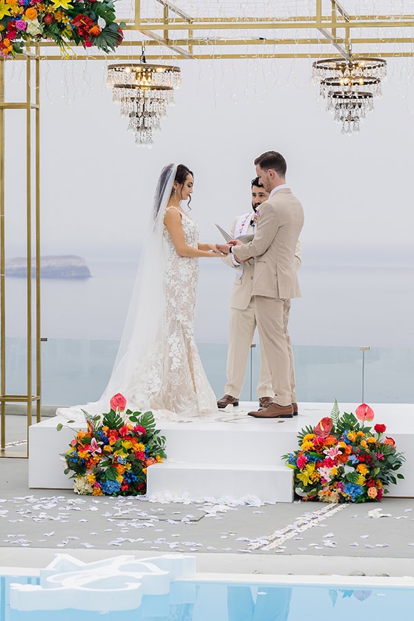 spring-wedding-santorini-colorful-florals_24