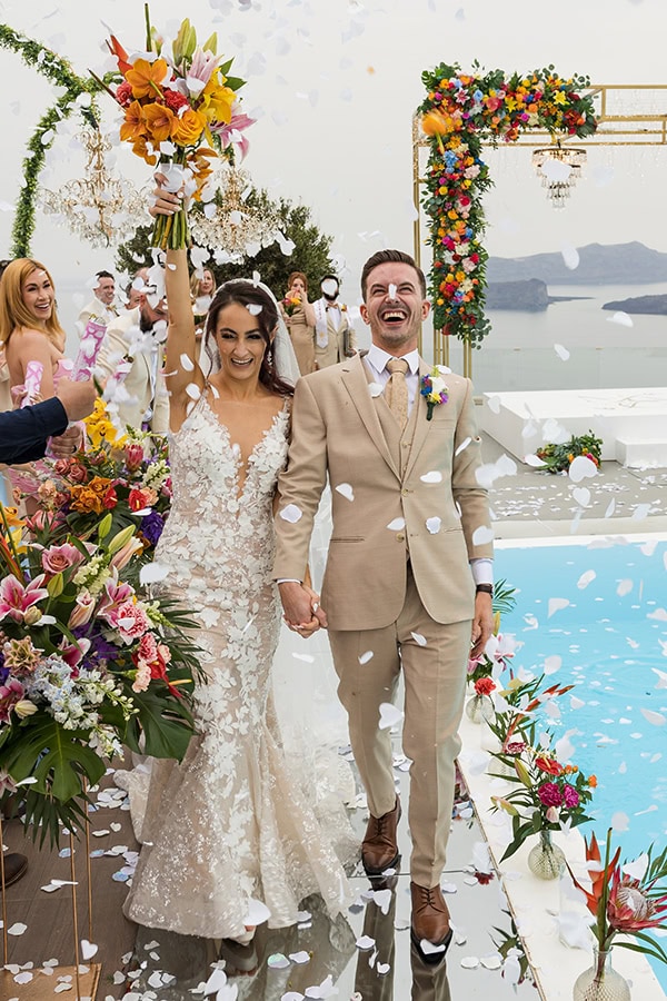 spring-wedding-santorini-colorful-florals_26