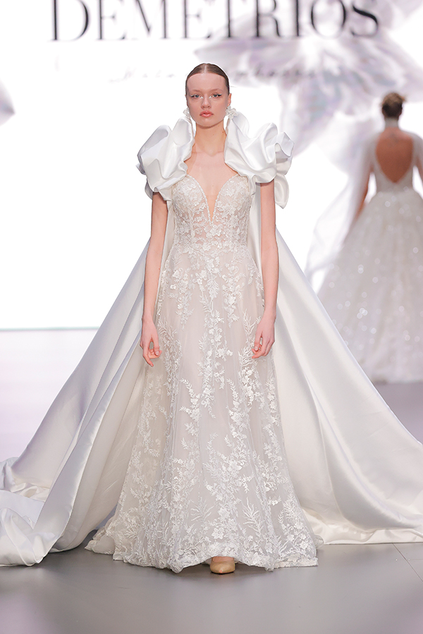 stunning-demetrios-wedding-gowns-barcelona-bridal-fashion-week_04