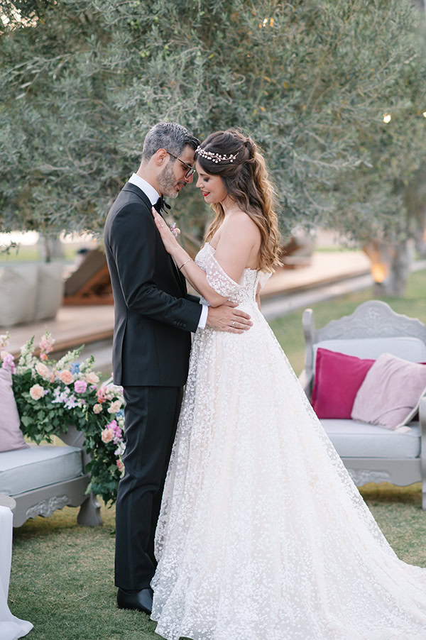 summer-wedding-mytilene-pale-colors_04