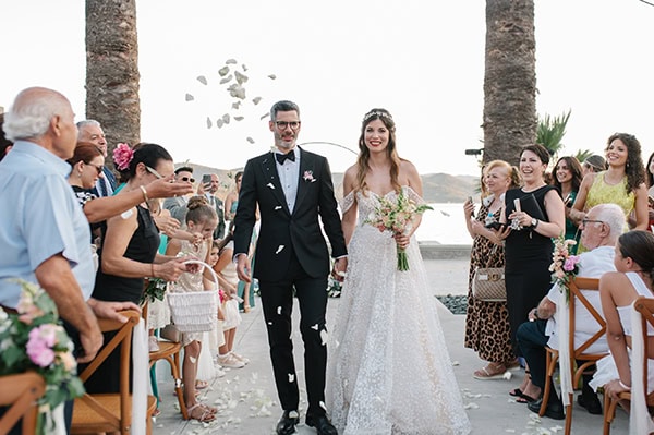 summer-wedding-mytilene-pale-colors_17