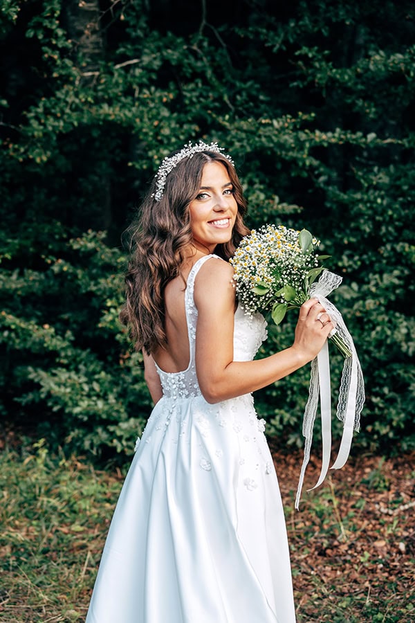 summer-wedding-veria-romantic-details-baby-breath_02