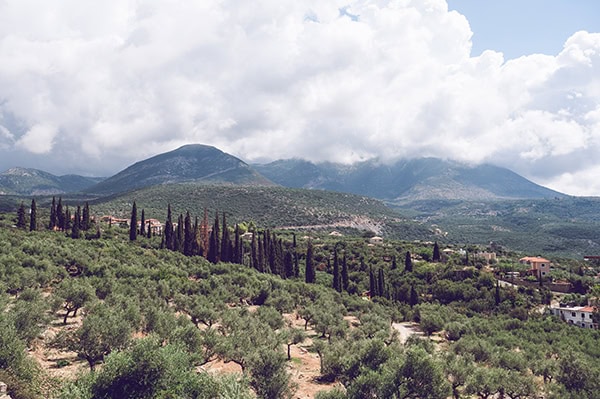 fall-wedding-mani-with-colorful-flowers_05