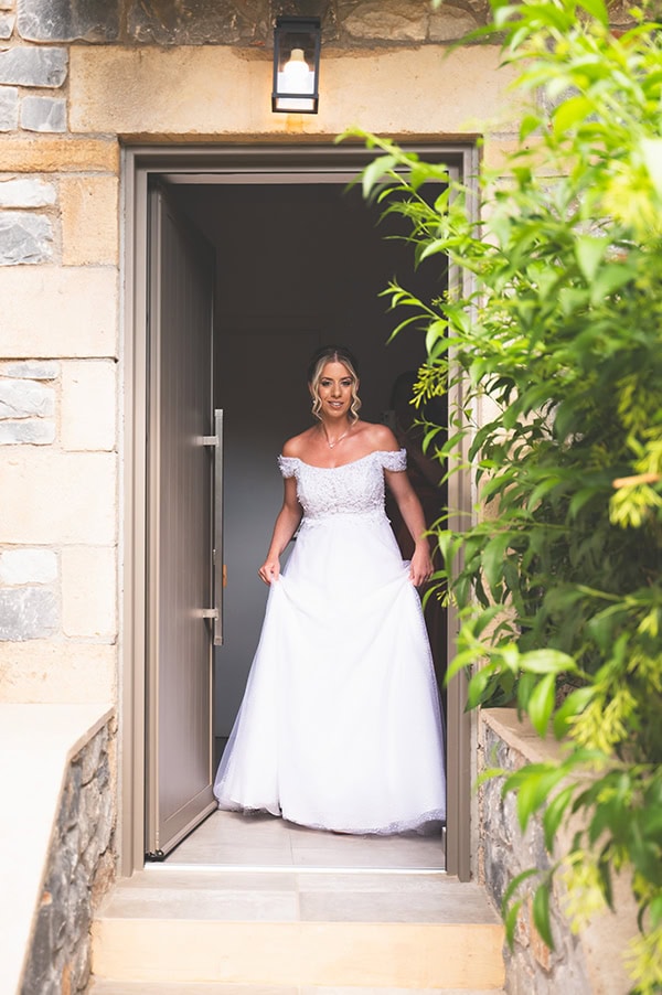 fall-wedding-mani-with-colorful-flowers_08