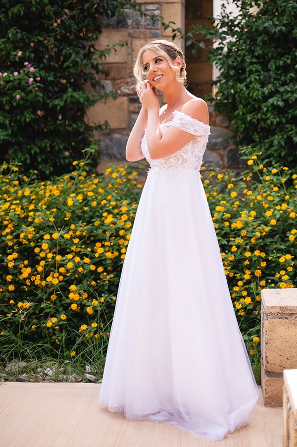 fall-wedding-mani-with-colorful-flowers_09