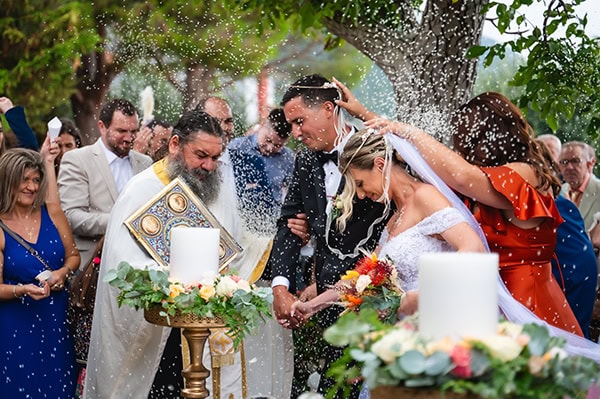 fall-wedding-mani-with-colorful-flowers_25