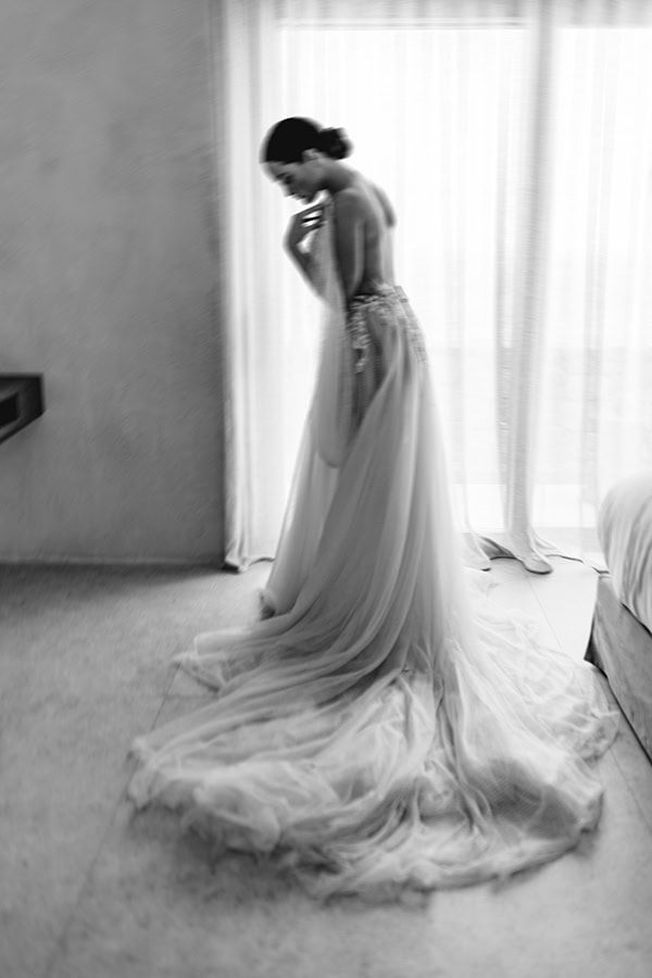 incredibly-impressive-styled-shoot-mykonos-all-white-blooms_07