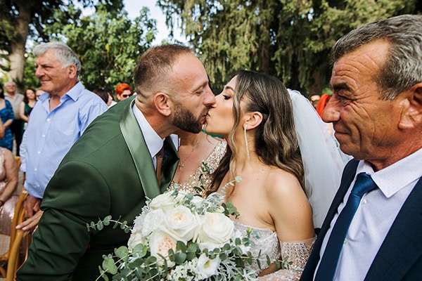 stylish-summer-wedding-in-paphos_13