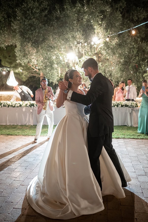 summer-wedding-beautiful-decoration-wonderful-olive-groves_25