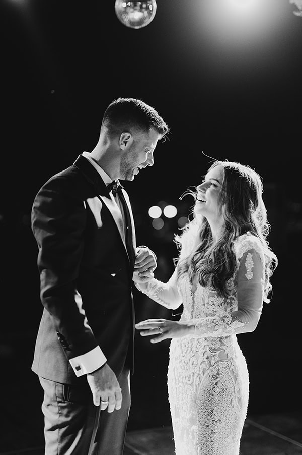 summer-wedding-full-joy-emotion_33