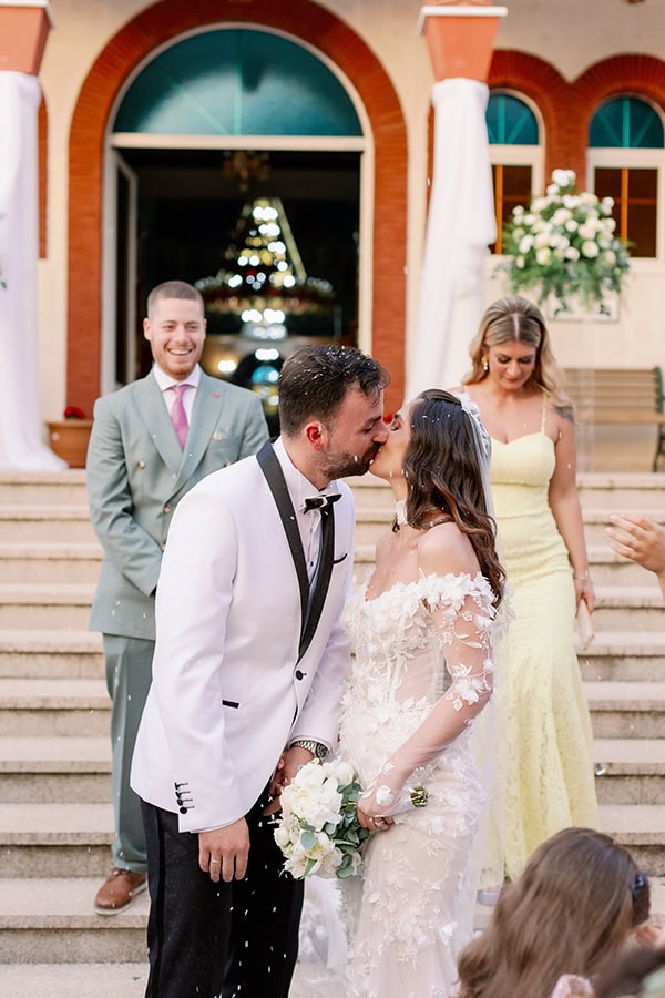 summer-wedding-romantic-atmosphere_14