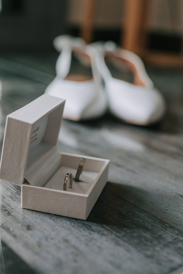 beautiful-summer-wedding-romantic-flower-arrangements_06