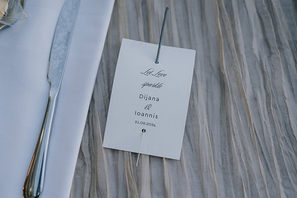 beautiful-summer-wedding-romantic-flower-arrangements_34