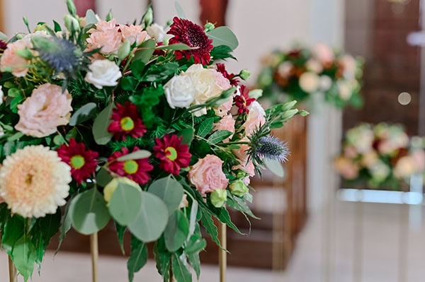 beautiful-wedding-colorful-flowers-warm-atmosphere_07