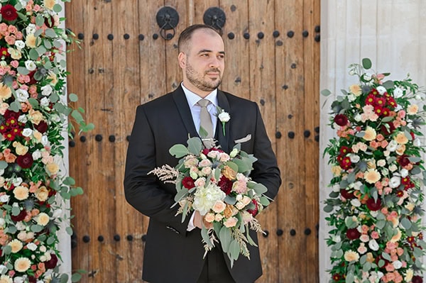 beautiful-wedding-colorful-flowers-warm-atmosphere_08