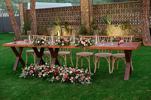 beautiful-wedding-colorful-flowers-warm-atmosphere_18