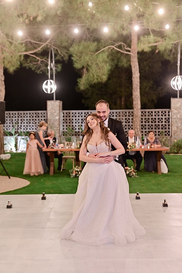 beautiful-wedding-colorful-flowers-warm-atmosphere_24