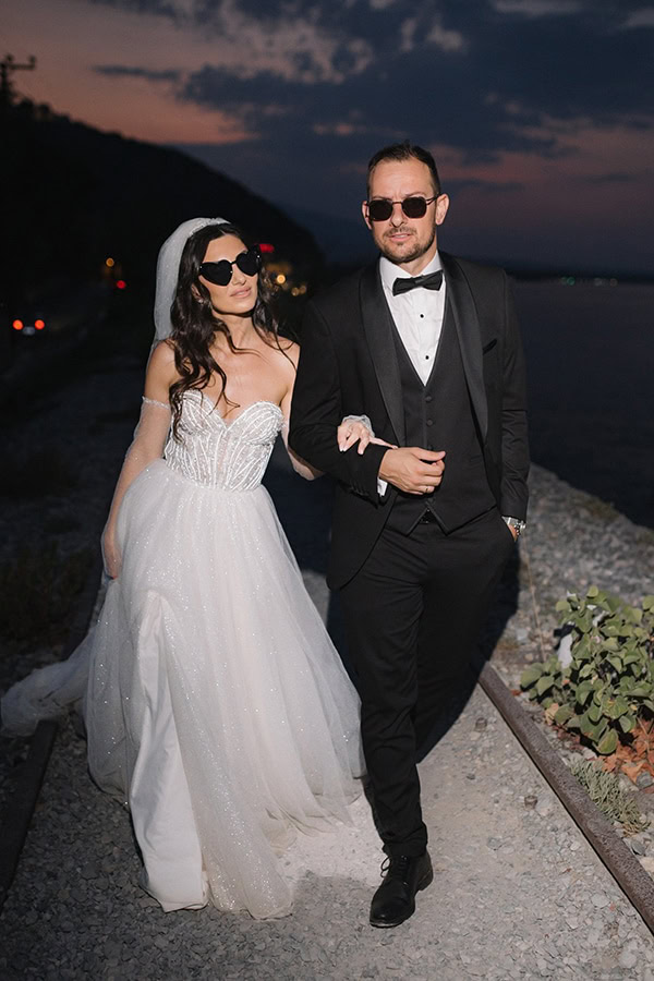 beautiful-wedding-shades-blue-yellow_27