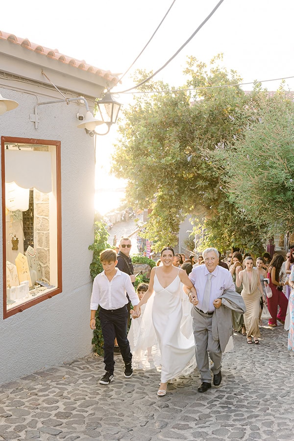 chic-summer-wedding-lesvo_13