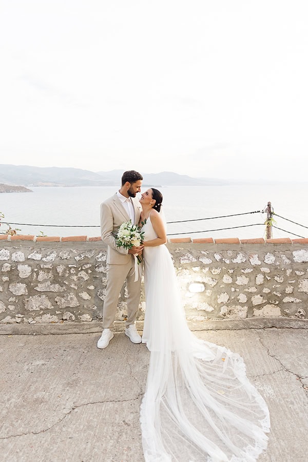 chic-summer-wedding-lesvo_23