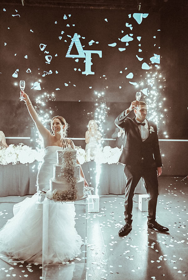 modern-wedding-black-white-details_30