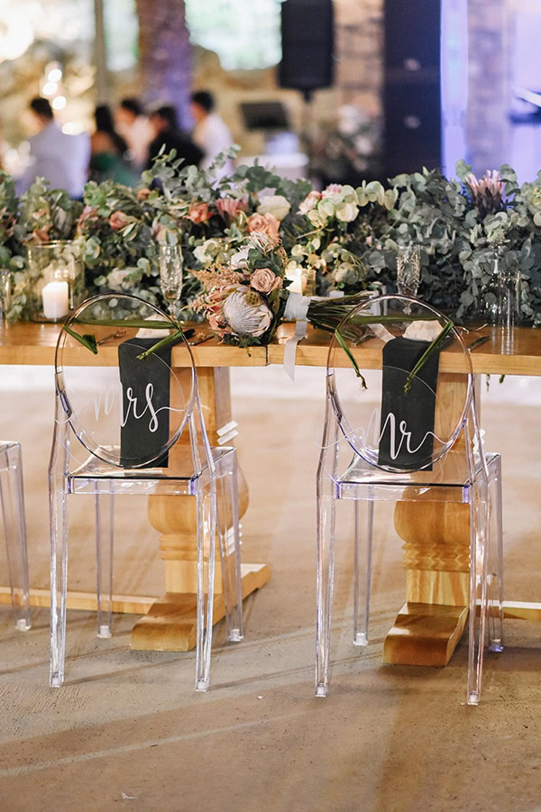 special-wedding-protea-olive-leaves_17