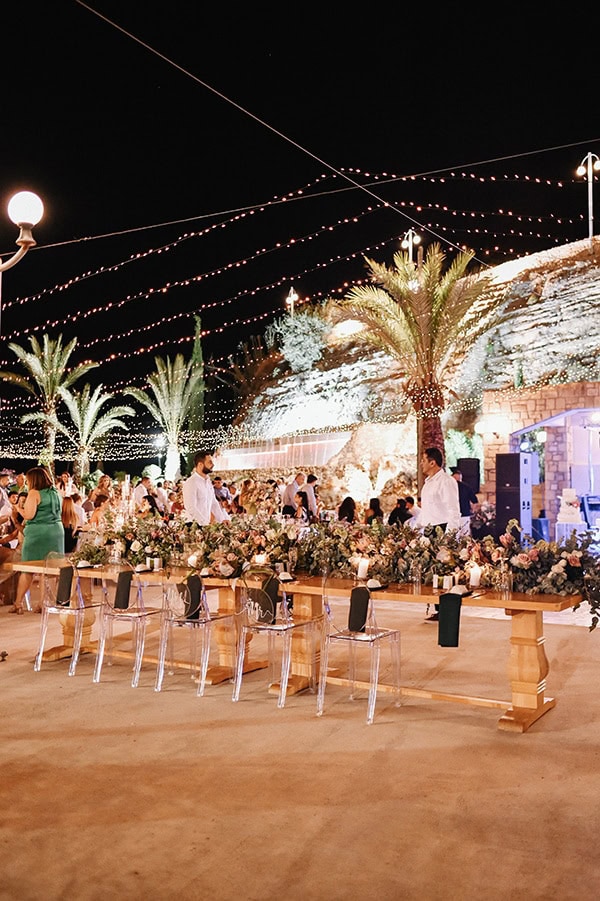 special-wedding-protea-olive-leaves_19