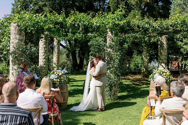 spring-wedding-crete-beautiful-garden-style_22