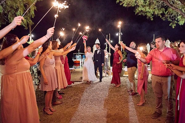 summer-wedding-bright-pink-details_15