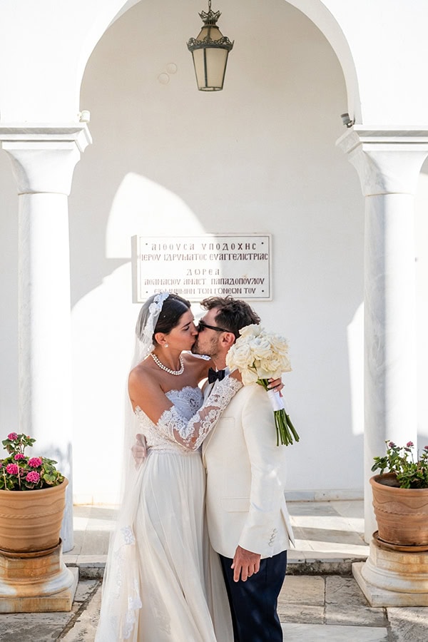 summer-wedding-tino-baptism-colorful-flowers_02