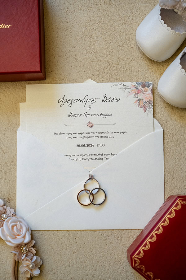 summer-wedding-tino-baptism-colorful-flowers_04