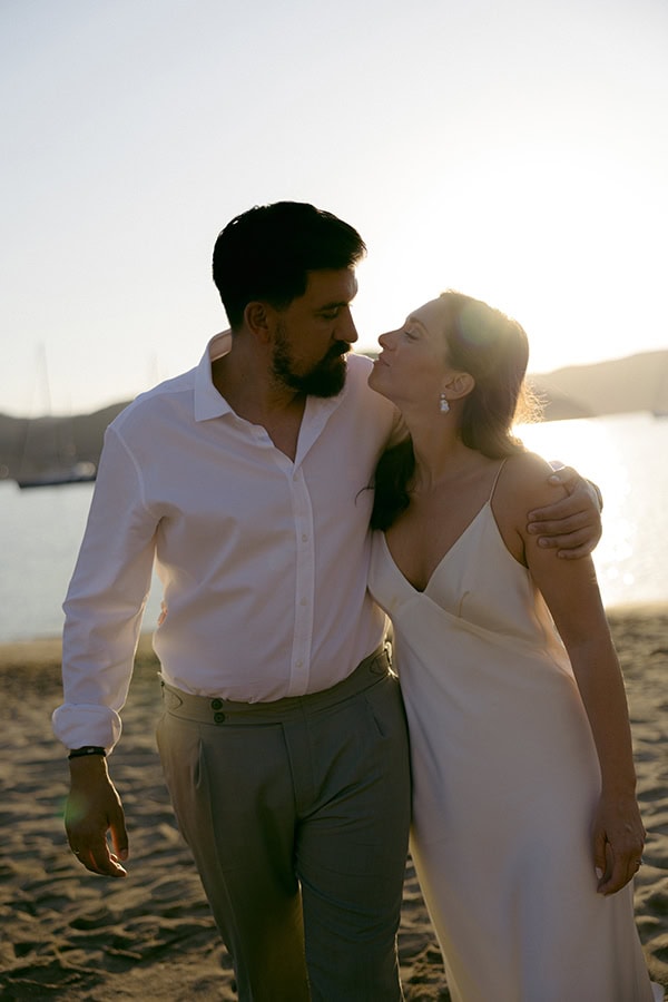 elegant-summer-wedding-kythnos-timeless-beauty_02