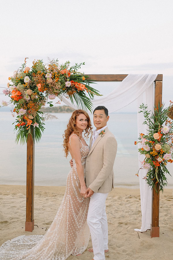 lovely-wedding-halkidiki-prettiest-shades-of-orange_01