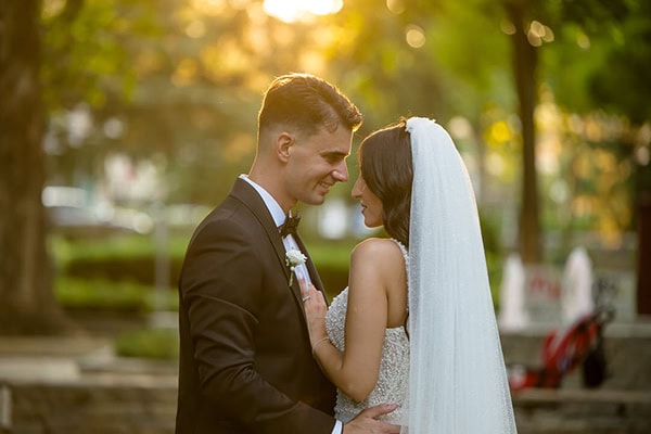 romantic-summer-larissa-wedding-beautiful-details_02