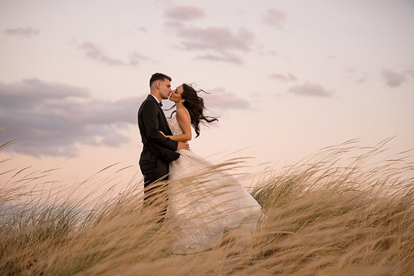 romantic-summer-larissa-wedding-beautiful-details_28