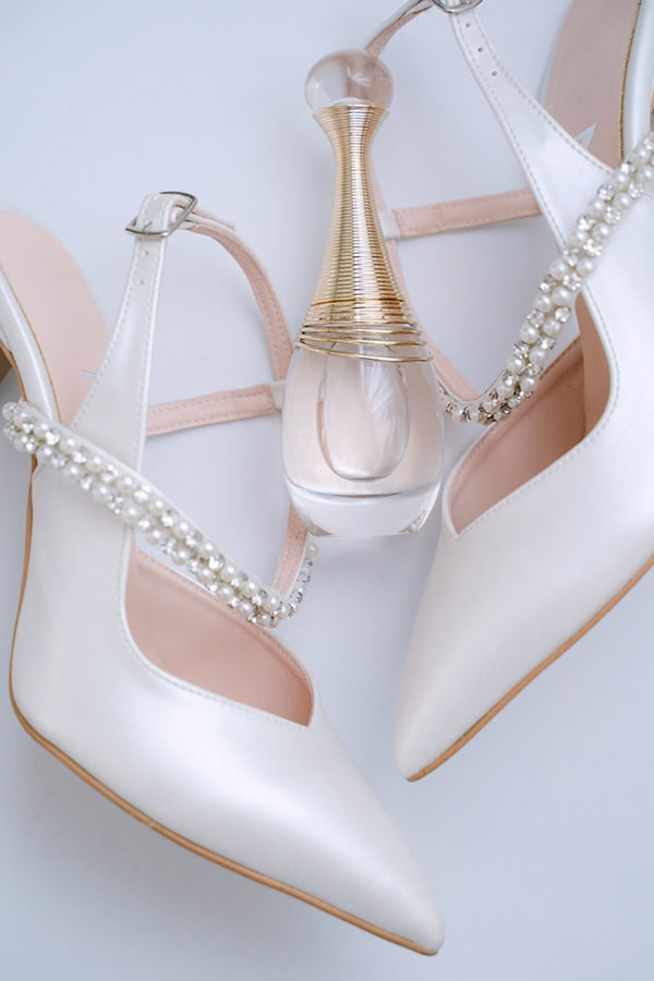 spring-wedding-white-flowers-romantic-details_04